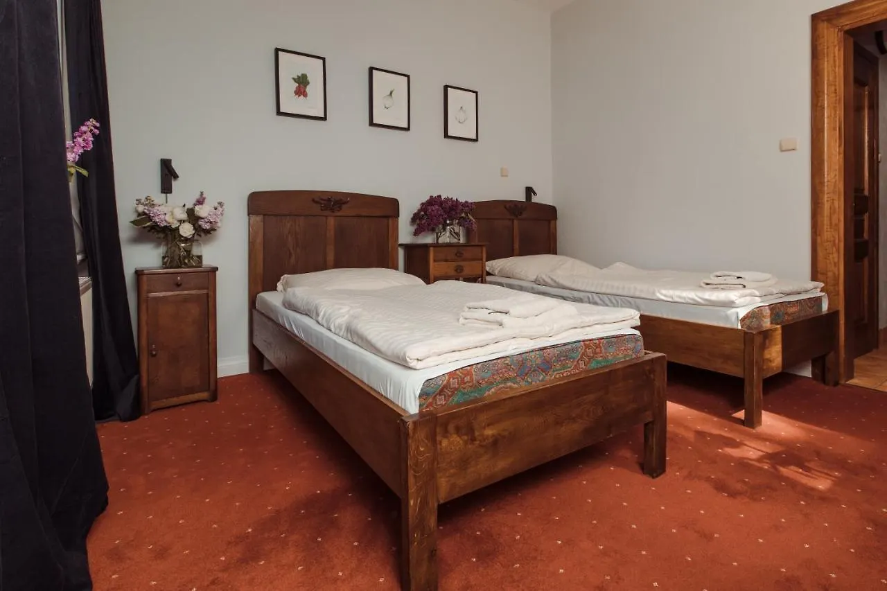 Tabun Hotel Otomin Poland